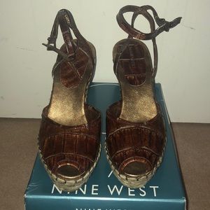 Nine West alligator skin wedges